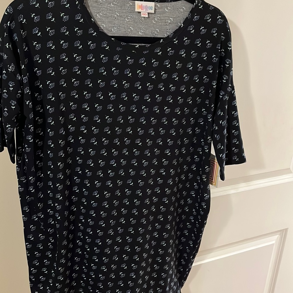 Lularoe Irma tunic